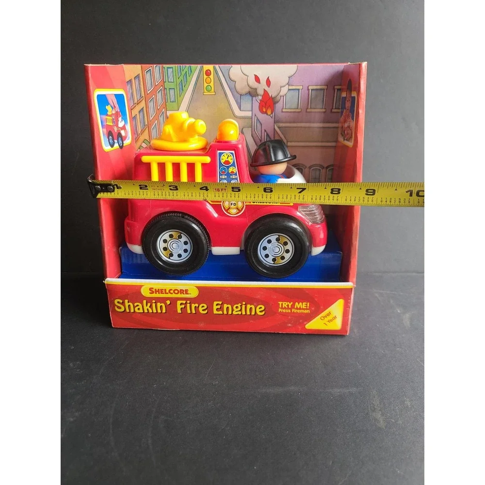 Shakin‎ Fire Engine Vintage 1998 Toy With Lights And Sounds Shelcore NIB